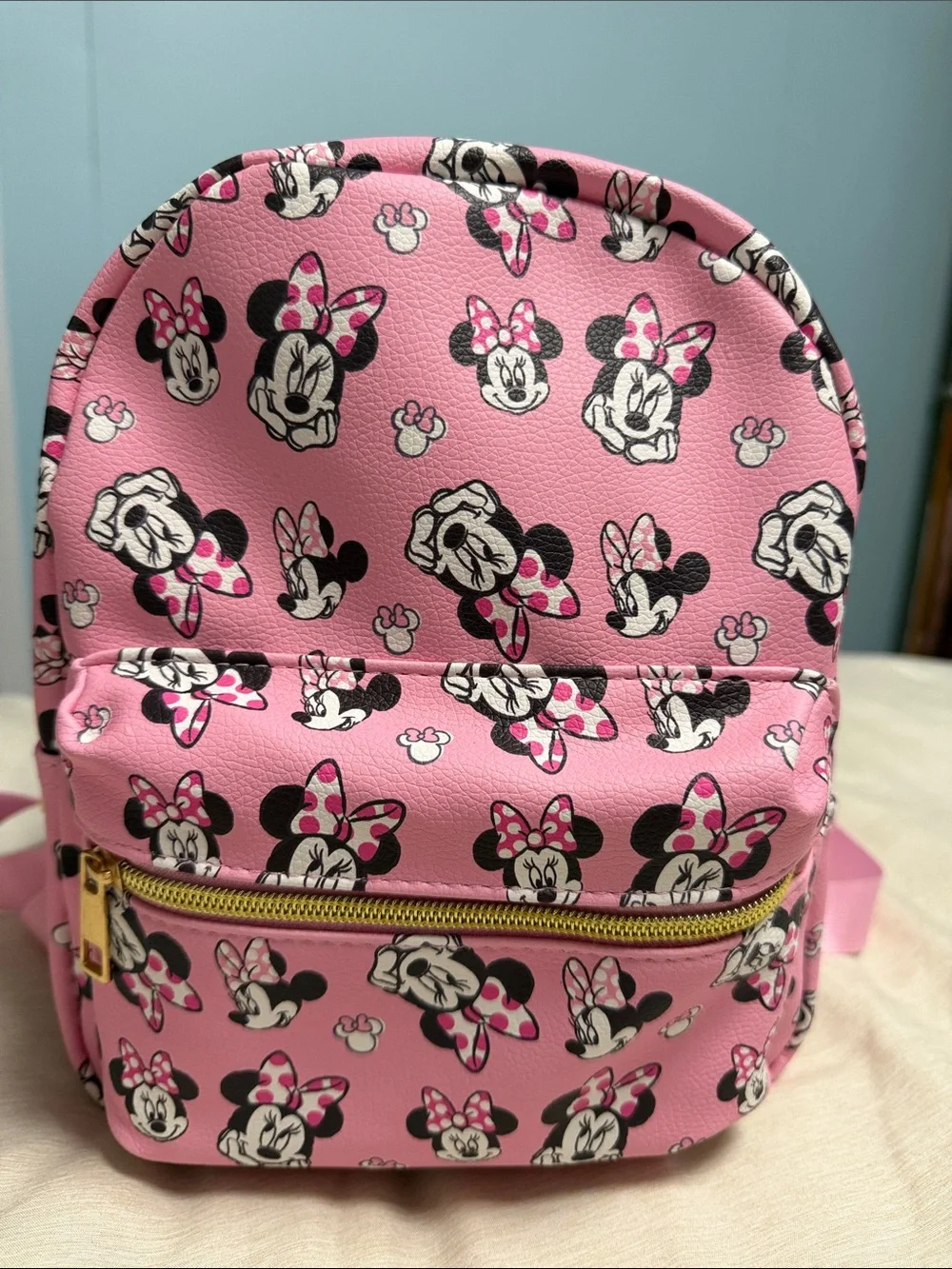 NWOT Disney Pink Minnie Mouse Patterned Kids Mini Backpack with Gold Zipper